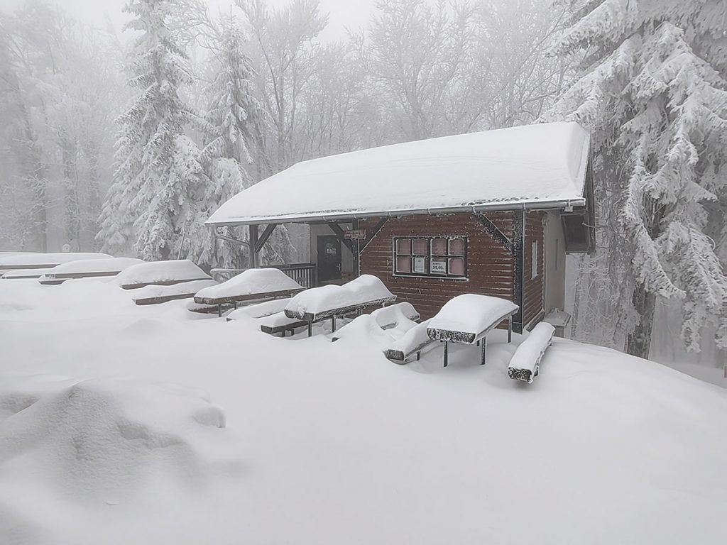 Ivanec-zima-snijeg-winter-snow-croatia